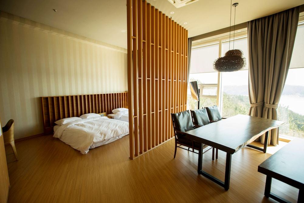 Asia Lakeside Hotel Jinju Eksteriør billede